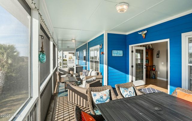 9 Ebb Tide Court, Harbor Island, SC 29920