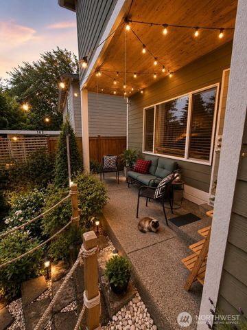 2744 S 120th Place, Seattle, WA 98168