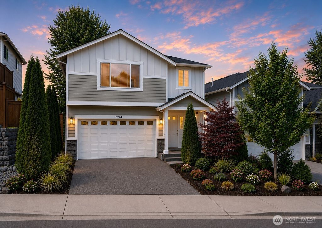 2744 S 120th Place, Seattle, WA 98168