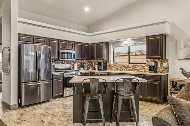 2034 E Kiowa Drive, Fort Mohave, AZ 86426