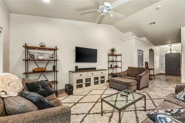 2034 E Kiowa Drive, Fort Mohave, AZ 86426