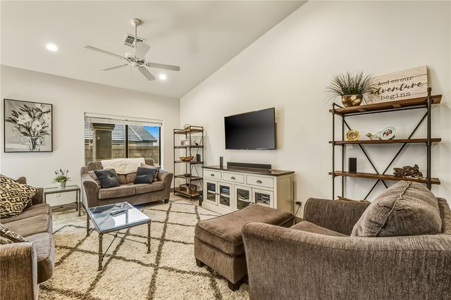 2034 E Kiowa Drive, Fort Mohave, AZ 86426