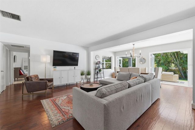 1618 SAN CHARLES DRIVE, Dunedin, FL 34698