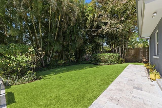 1618 SAN CHARLES DRIVE, Dunedin, FL 34698