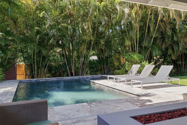 1618 SAN CHARLES DRIVE, Dunedin, FL 34698