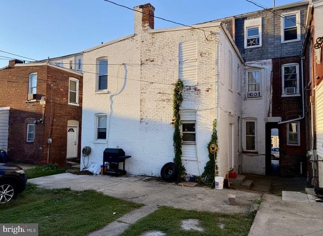 721 JESSOP PL, York, PA 17401