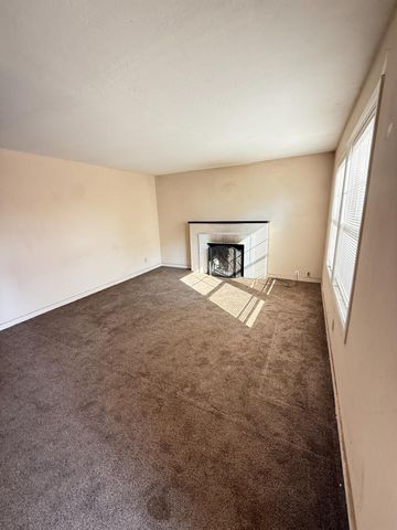 1719 Roselawn Ave, Stockton, CA 95204