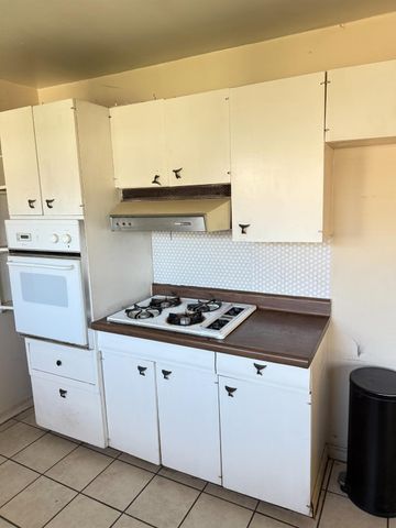 1719 Roselawn Ave, Stockton, CA 95204