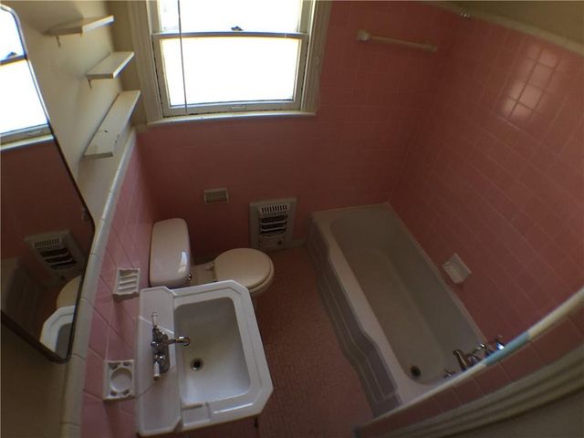 2000 Schulle Ave, Austin, TX 78703