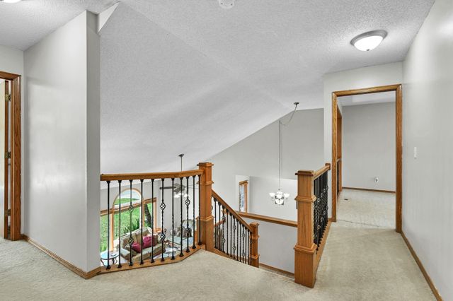 228 N Prescott Circle, Wichita, KS 67212