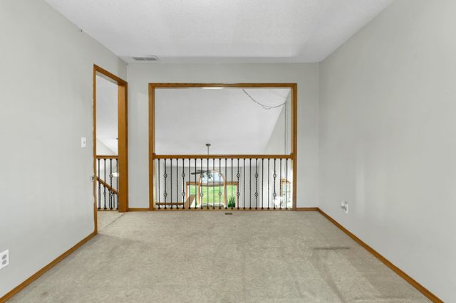 228 N Prescott Circle, Wichita, KS 67212