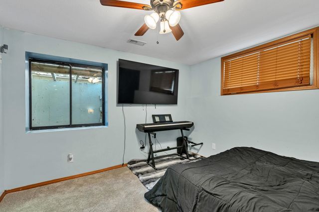 228 N Prescott Circle, Wichita, KS 67212
