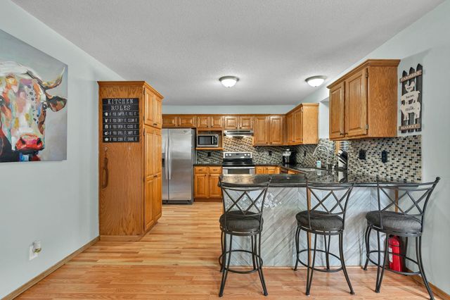 228 N Prescott Circle, Wichita, KS 67212