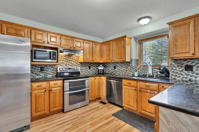 228 N Prescott Circle, Wichita, KS 67212
