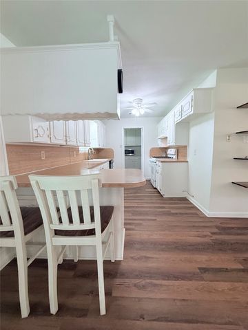 160 Bob White Road, Denison, TX 75020