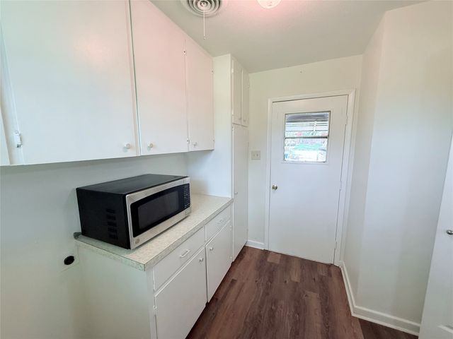 160 Bob White Road, Denison, TX 75020