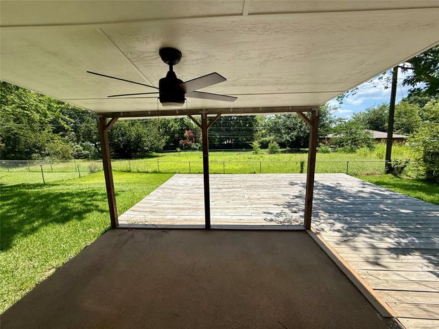160 Bob White Road, Denison, TX 75020