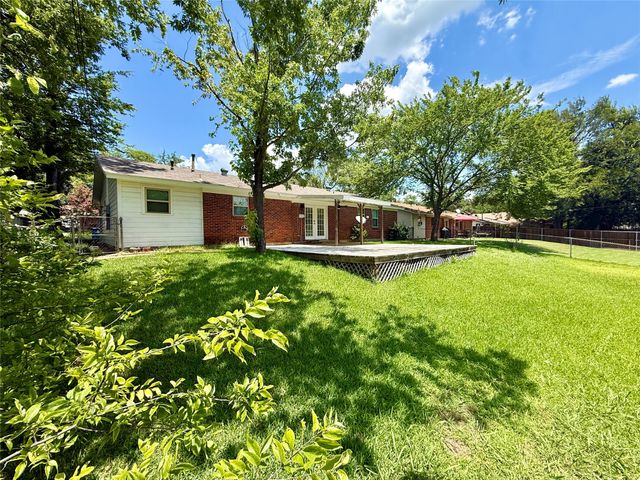 160 Bob White Road, Denison, TX 75020