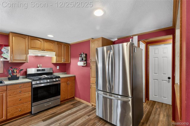 5369 S Mackinaw Road, Bay City, MI 48706