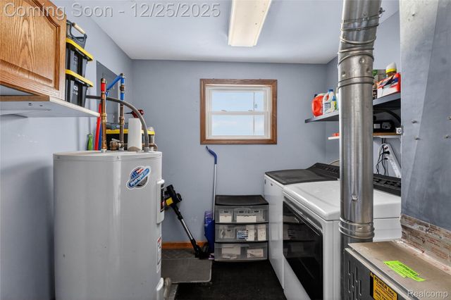 5369 S Mackinaw Road, Bay City, MI 48706