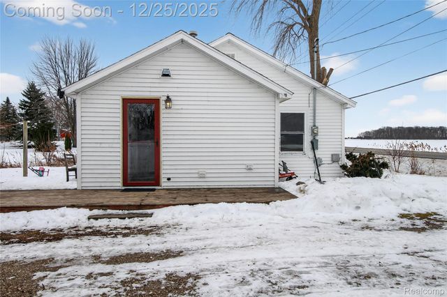 5369 S Mackinaw Road, Bay City, MI 48706