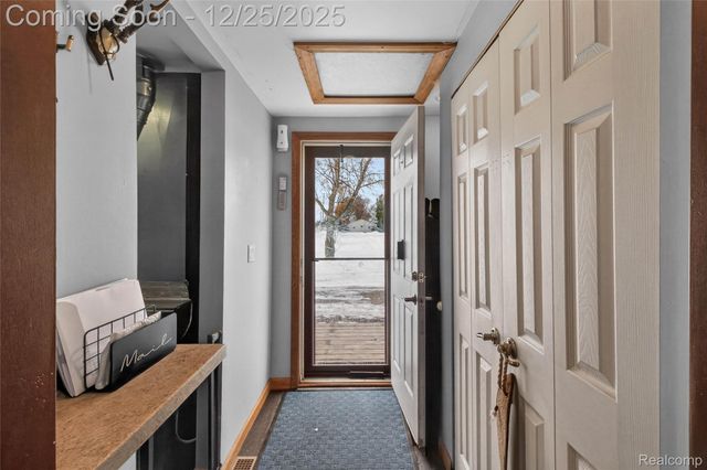 5369 S Mackinaw Road, Bay City, MI 48706