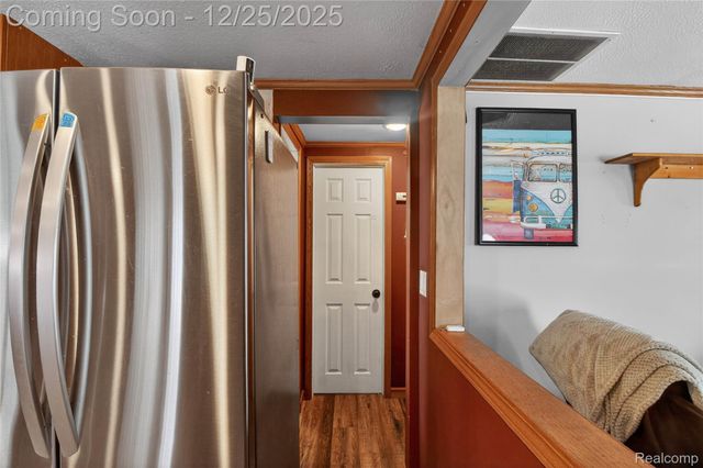 5369 S Mackinaw Road, Bay City, MI 48706