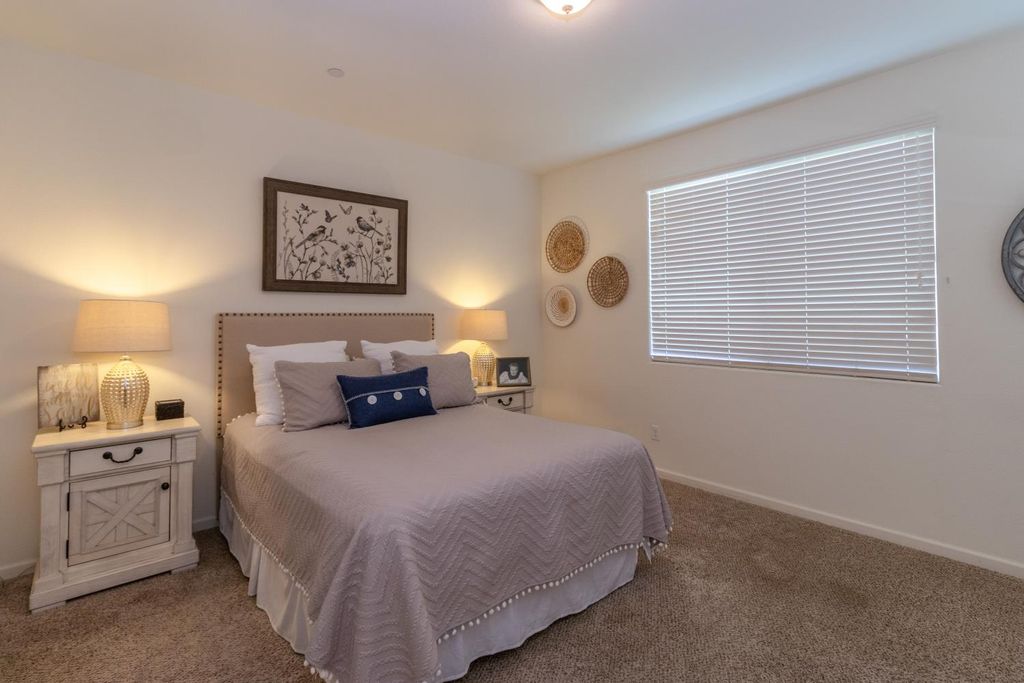 Image 20 of property listing at 3971 Saginaw Avenue, Clovis, CA 93619