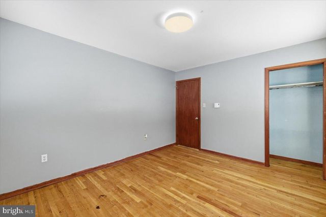 143 ANGLEMIRE DR, Stroudsburg, PA 18360