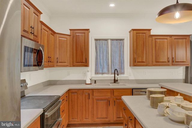 4033 CAISSONS CT, Enola, PA 17025