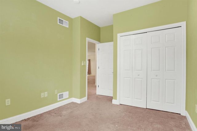 4033 CAISSONS CT, Enola, PA 17025
