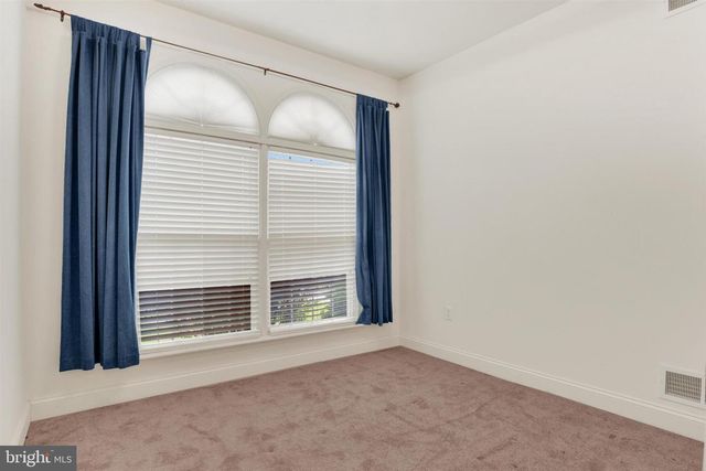 4033 CAISSONS CT, Enola, PA 17025