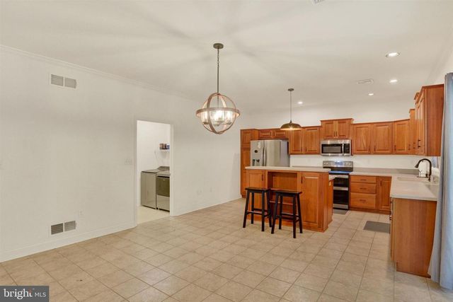 4033 CAISSONS CT, Enola, PA 17025