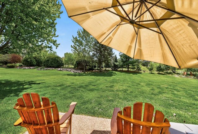 16225 49th Place N, Plymouth, MN 55446