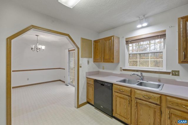 814 JEFFERSON DR, Palmyra, VA 22963