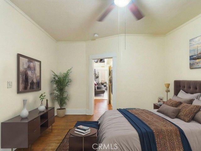 608 W 52nd, Los Angeles, CA 90037