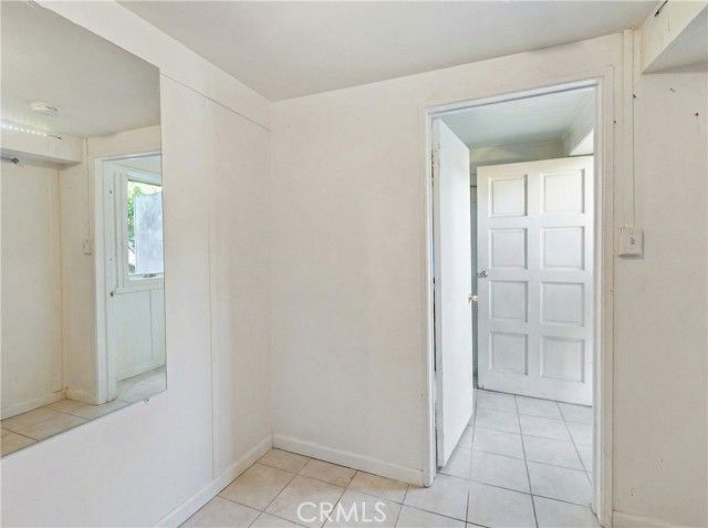 608 W 52nd, Los Angeles, CA 90037