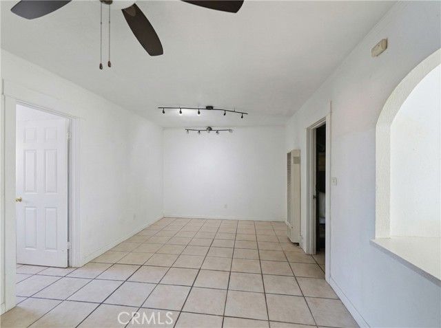 608 W 52nd, Los Angeles, CA 90037