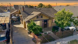 608 W 52nd, Los Angeles, CA 90037