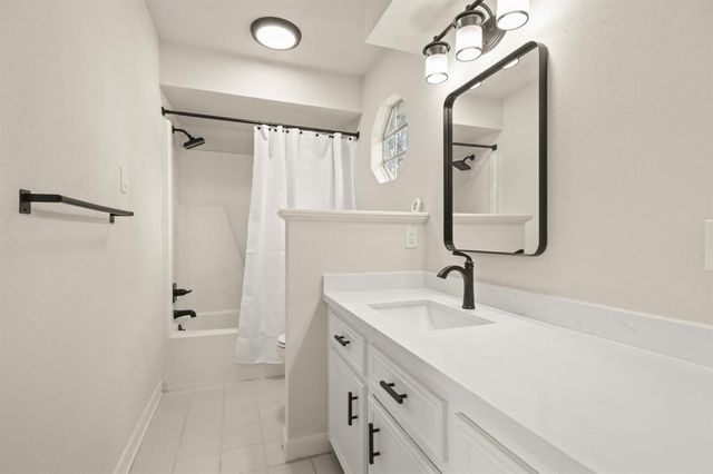 15002 Carols Way Drive, Houston, TX 77070