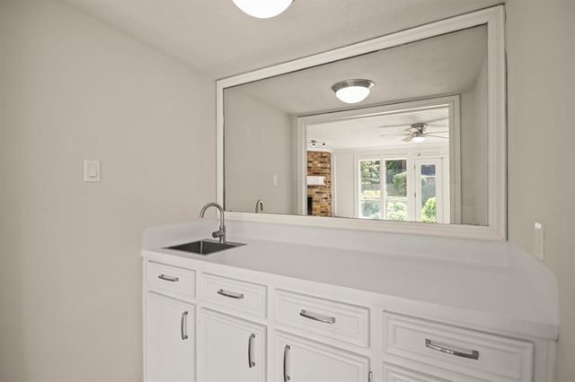 15002 Carols Way Drive, Houston, TX 77070