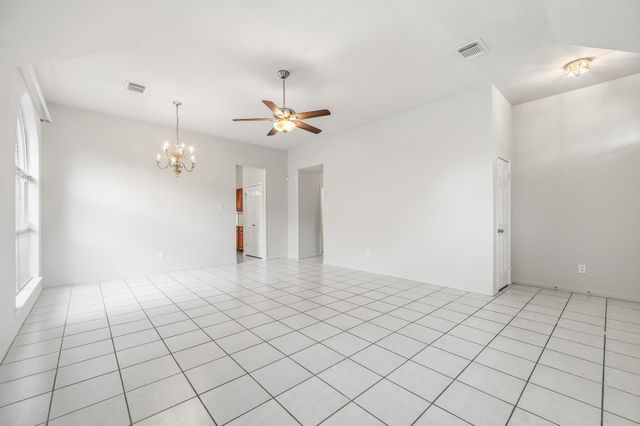 9619 E Withers Way Circle, Houston, TX 77065