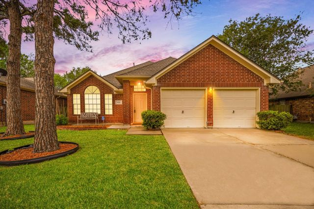 9619 E Withers Way Circle, Houston, TX 77065