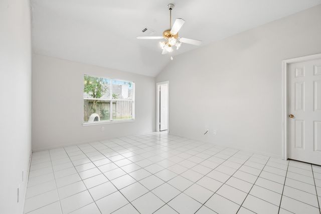 9619 E Withers Way Circle, Houston, TX 77065