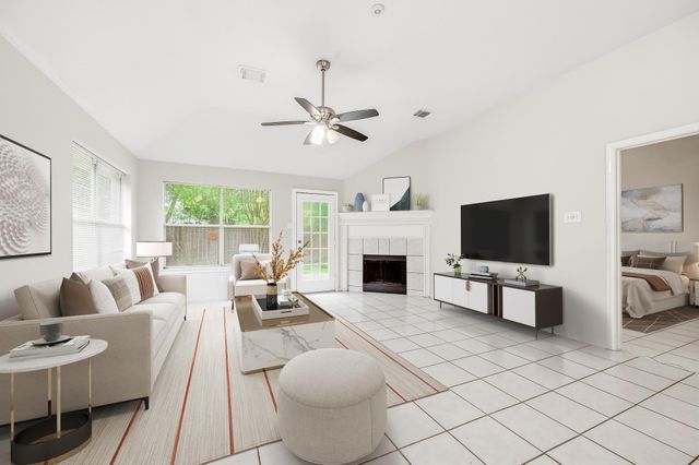 9619 E Withers Way Circle, Houston, TX 77065