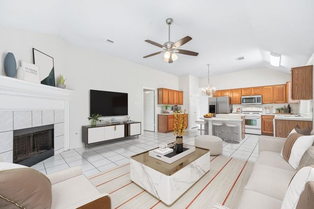 9619 E Withers Way Circle, Houston, TX 77065