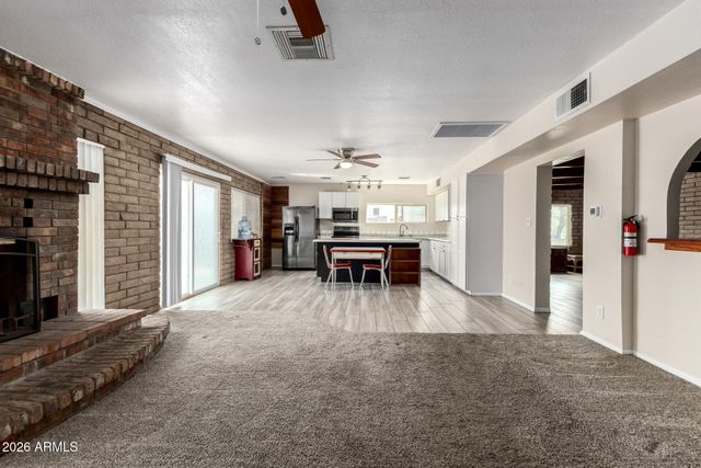 315 S 82ND Way, Mesa, AZ 85208
