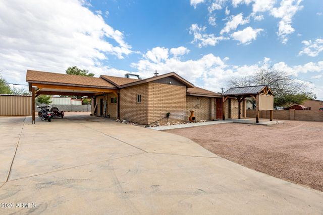 315 S 82ND Way, Mesa, AZ 85208