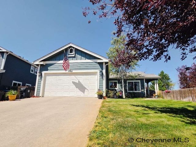 1722 SUNNY HILL, Cheyenne, WY 82001