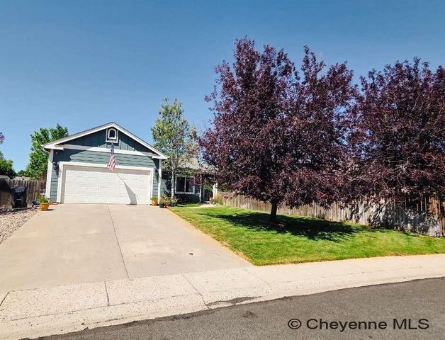 1722 SUNNY HILL, Cheyenne, WY 82001